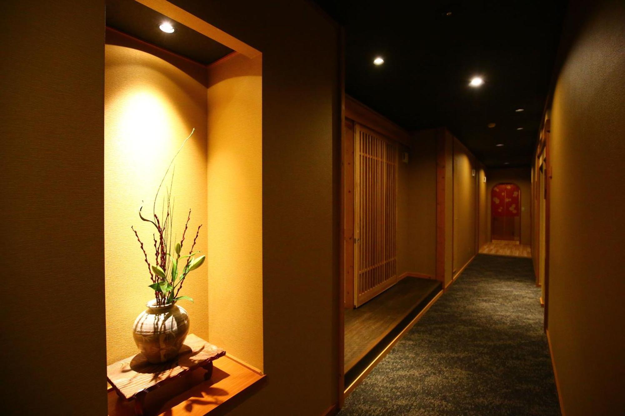 Nakajimaya Ryokan โนซาวะออนเซ็น ภายนอก รูปภาพ