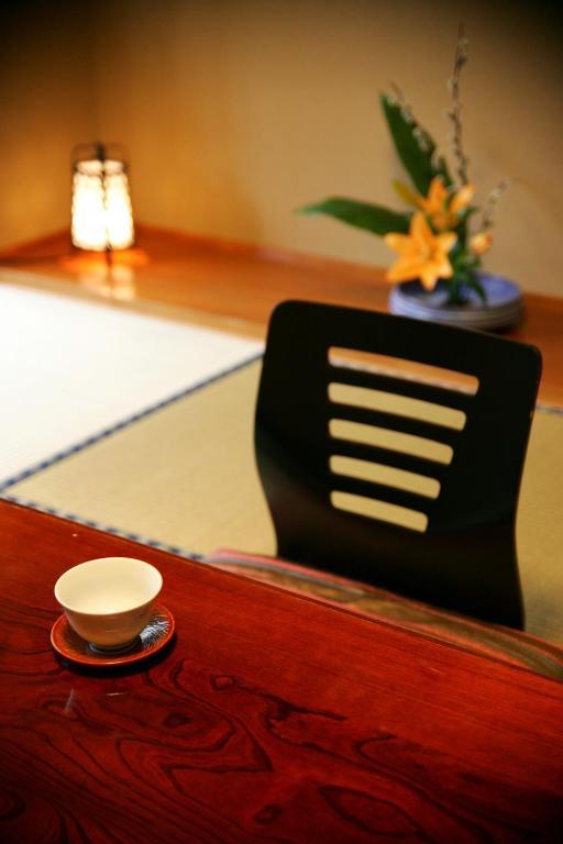 Nakajimaya Ryokan โนซาวะออนเซ็น ภายนอก รูปภาพ